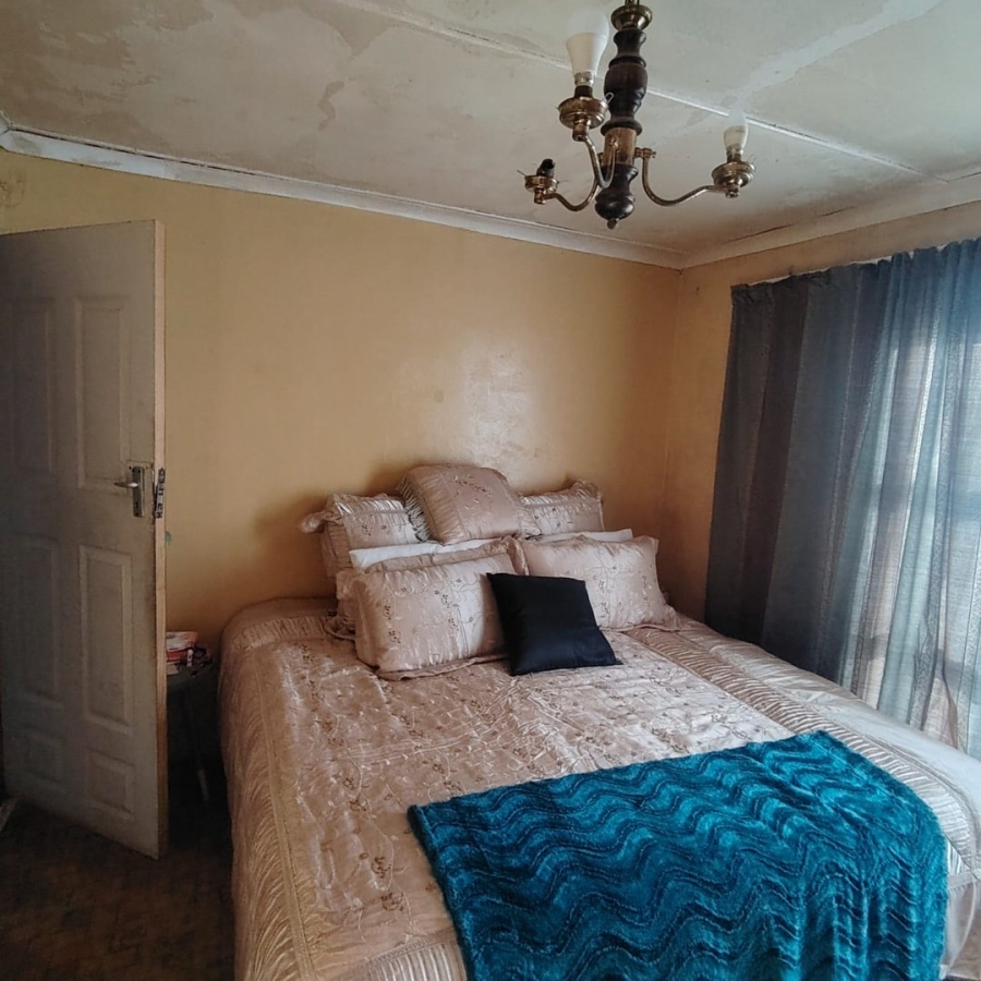 5 Bedroom Property for Sale in Mdantsane Eastern Cape
